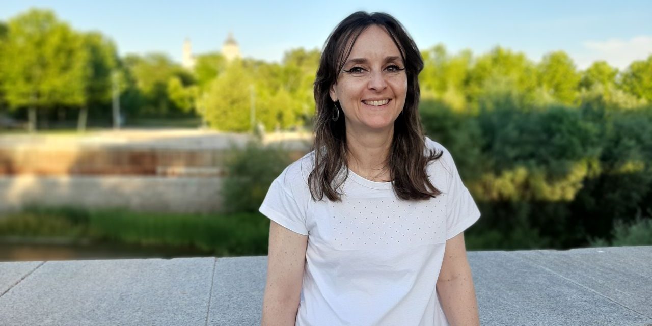 photo5834799138921887979