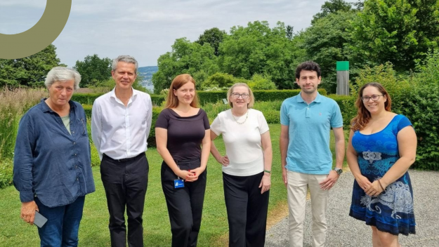 Banners for the EELISA website (37)