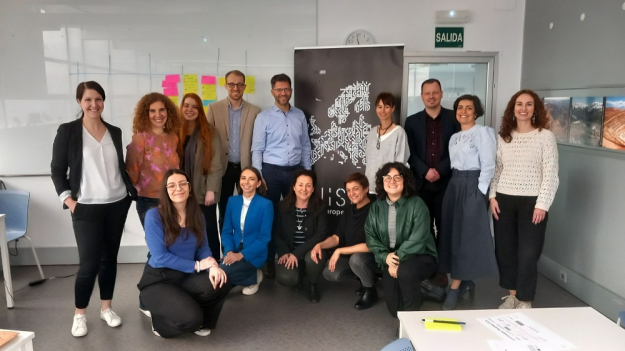 53545013161_b26c70b233_b