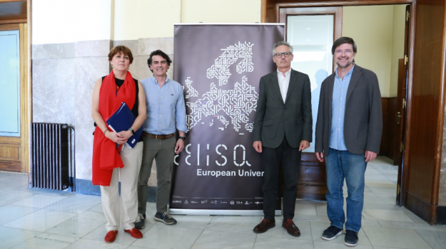 From left to right, UPM professors Lourdes Pomposo (organizer of the event), David Menoyo (coordinator of the EELISA community Sustainable Food Production), Alberto Garrido (coordinator of EELISA and vice-rector of Quality and Efficiency of the UPM) and Rafael Miñano (co-coordinator of the EELISA community ESCE). Credit: ETSIAAB.